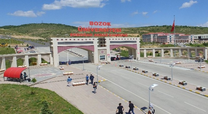Bozok Üniversitesi’nde 9 dekan görevinden istifa etti
