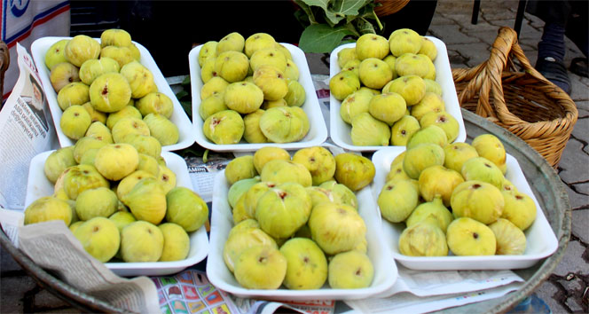 İncir tezgahta yerini aldı