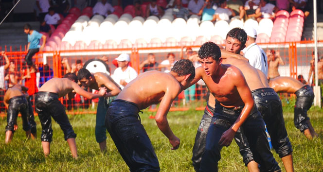 Kırkpınar’da ikinci gün