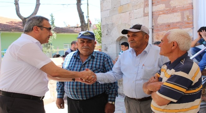 Başkan Karaçoban tren kazasında hayatını kaybedenlerin ailelerini ziyaret etti