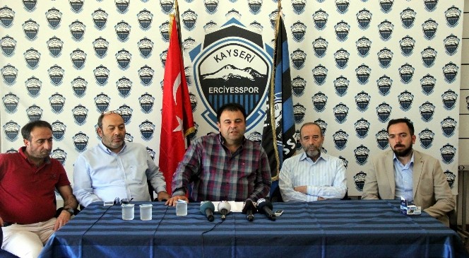 Kayseri Erciyesspor’da başkan seçilen Ziya Eren olağanüstü kongre kararı aldı