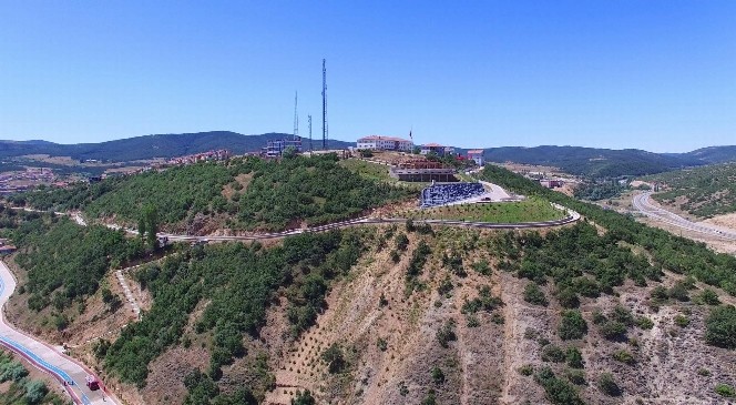 Akdağmadeni Belediyesi Tekke Mesire Alanı’nın ismi ‘15 Temmuz Demokrasi ve Şehitler Parkı’ olarak değiştirdi