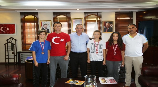 Sapancalı kickbokscular Türkiye Şampiyonması’ndan dereceyle döndü