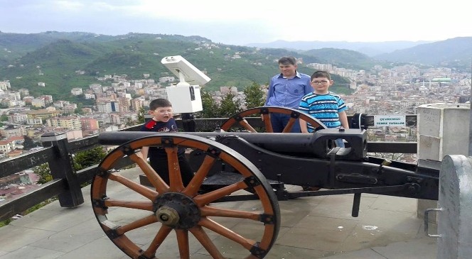 Düğün yolunda kaza: 4 ölü, 1 ağır yaralı