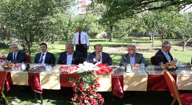 Yozgat Valisi Yurtnaç, “Şehrimizi büyütüp geliştireceğiz”