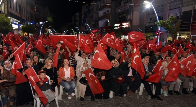 Gümüşhane’de Demokrasi Nöbeti 14.gününde