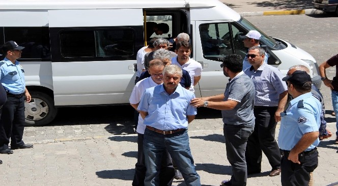 FETÖ/PDY operasyonu kapsamında 12 kişi adliyeye sevk edildi