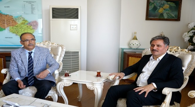 Prof. Dr. Cemil Çelik’i kabul eden Başkan Çakır: