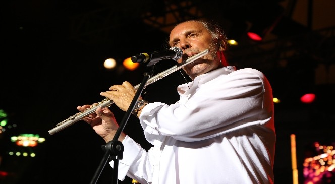 Büyükçekmece Festivali’nde Fatih Erkoç konseri