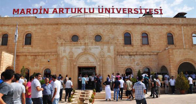 Mardin Artuklu Üniversitesi&#039;nde 26 öğretim görevlisi açığa alındı