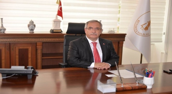 Vali Ahmet Hamdi Nayir’den demokrasi şölenine davet