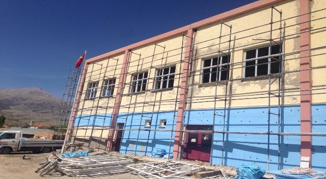 Kazımkarabekir Spor Salonu yenileniyor