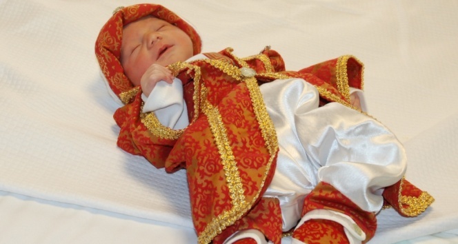 Osmanlı şehzadesi dünyaya geldi