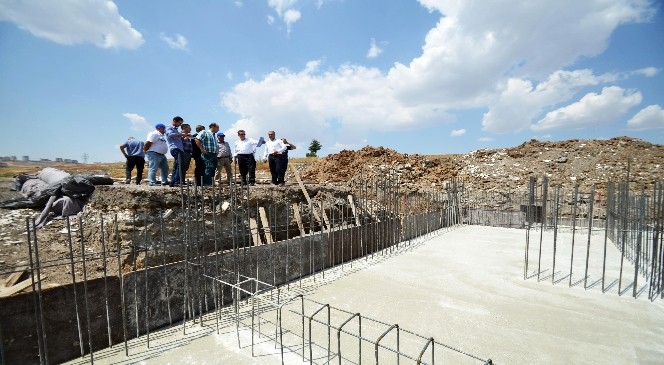Saray Yarı Olimpik Yüzme Havuzu’nun temeli atıldı