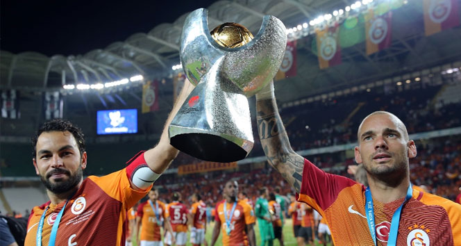 Galatasaray'dan Beşiktaş'a gönderme - Spor Haberleri
