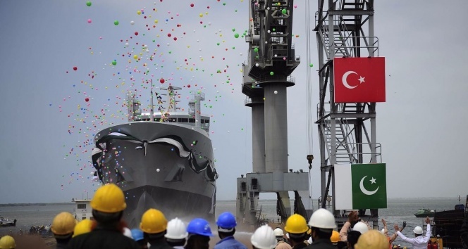 Türkiye’den Pakistan’a dev askeri gemi ihracatı