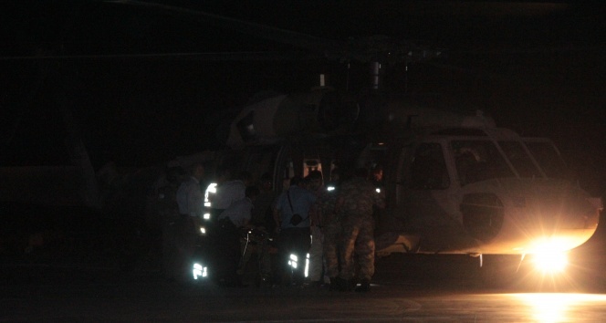Çatışmada ağır yaralanan asker, helikopterle Erzurum’a getirildi