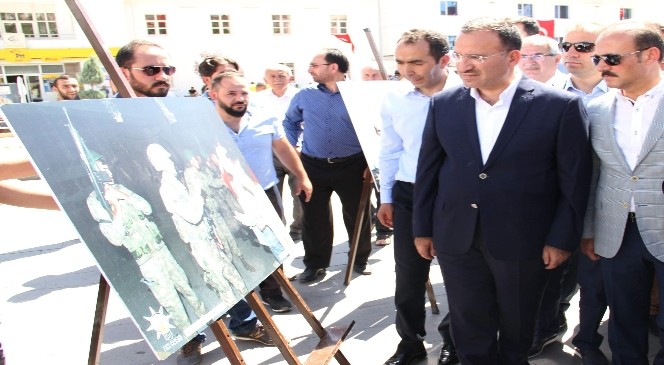 Bakan Bozdağ: “HSYK’nın mevcut seçim usulü ile bir daha seçime gitmesi Türkiye ve yargı için yanlış olur”