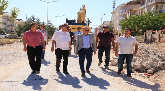 Başkan Çalışkan, Alparslan Türkeş Bulvarı’ndaki çalışmaları inceledi