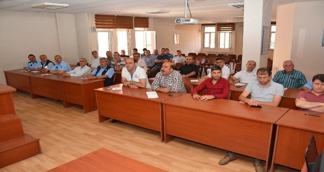 Hakkari’de belediye personeline ‘iş güvenliği’ eğitimi