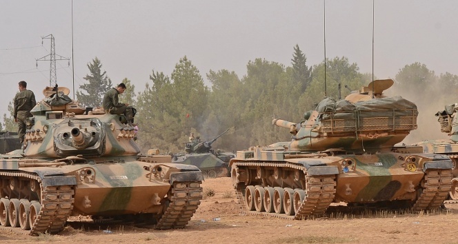 Suriye sınırında tanklarla güvenlik kontrolü