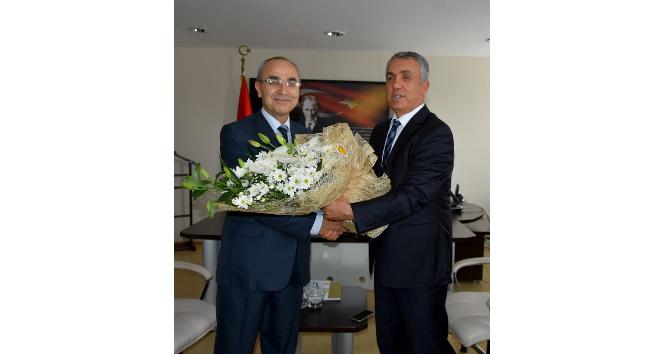 Tıp Fakültesi Dekanı Prof. Dr. Ayhan Dağdemir oldu