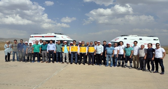 Gümüşhane’de ambulans şoförlerine ASTE eğitimi verildi