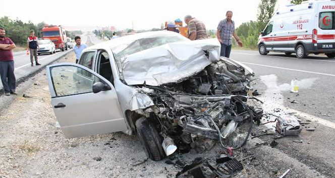 Yozgat&#039;ta trafik kazası: 1 ölü, 4 yaralı