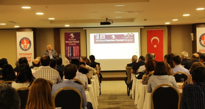 '8. Ulusal Veteriner Patoloji Kongresi' başladı