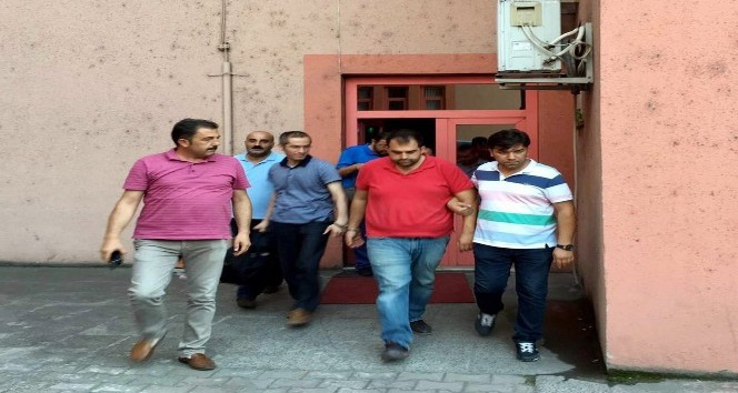 Karabük’te FETÖ’den 3 iş adamı tutuklandı