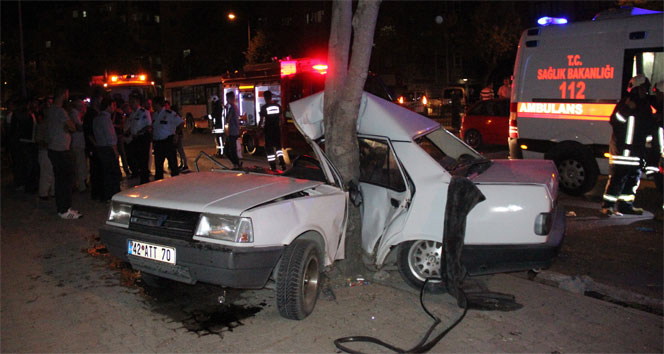 Kontrolden çıkan otomobil ağaca çarptı: 1 ölü
