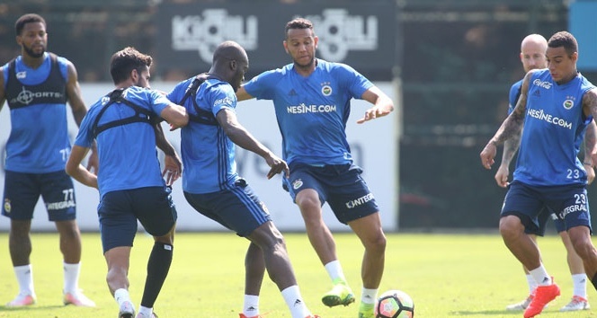 Fenerbahçe, Manchester United maçı hazırlıklarını sürdürdü