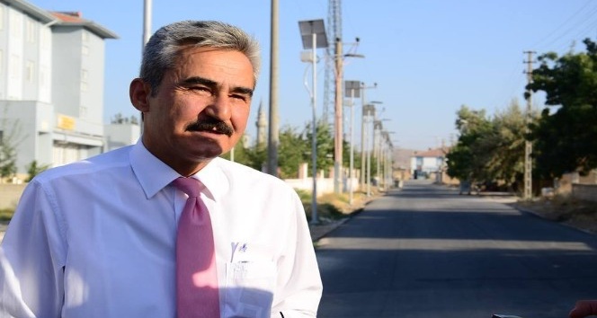 Türkiye’nin güneş enerjisiyle aydınlatılan en uzun caddesi Ayrancı’da bulunuyor