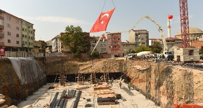 Elmasbahçeler’e modern okul