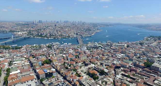 İstanbul&#039;da üç meydanın adı değişti