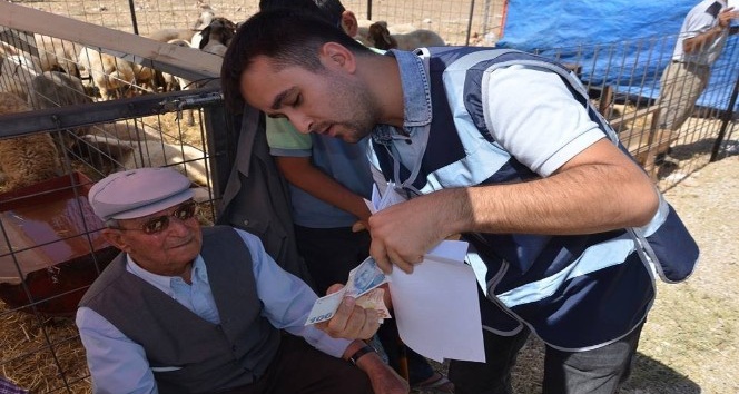 Kurban pazarında broşürlü sahte para uyarısı