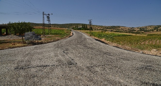 Kocaköy’de 32 kilometre yol çalışması