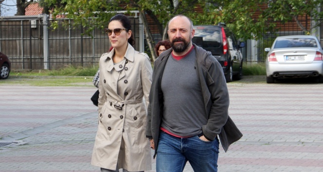 Halit Ergenç ile Bergüzar Korel'in yeni dizilerinin ismi açıklandı