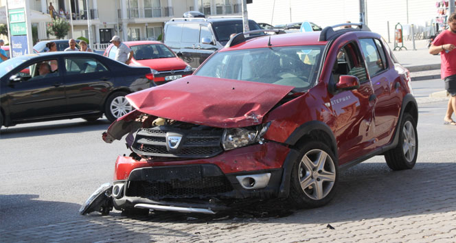 Didim’de trafik kazası: 3 yaralı