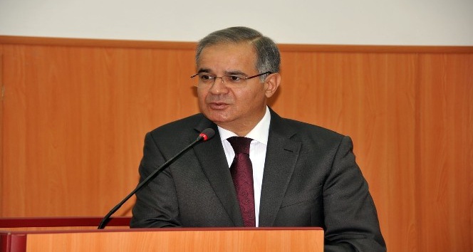Vali Tapsız, muhtarlarla bir araya geldi