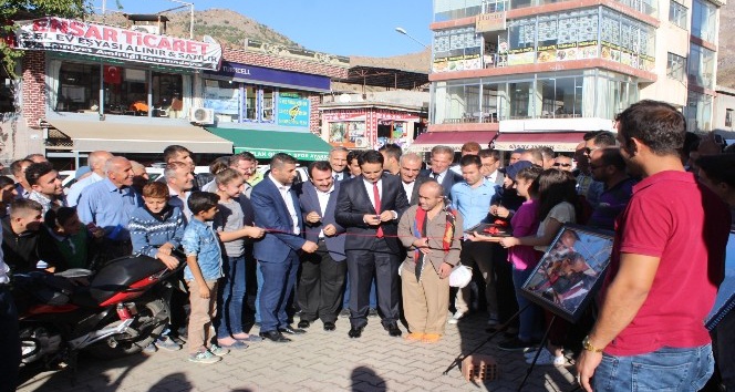 Sason Çarşısı’nda fotoğraf sergisi açıldı