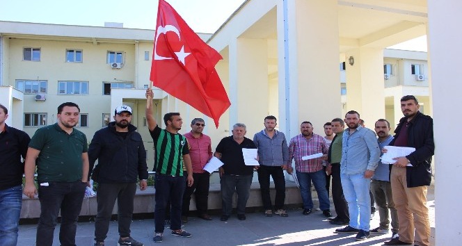 Sakaryasporlu taraftarlardan Eskişehirli tribün lideri ile CHP’li vekile suç duyurusu