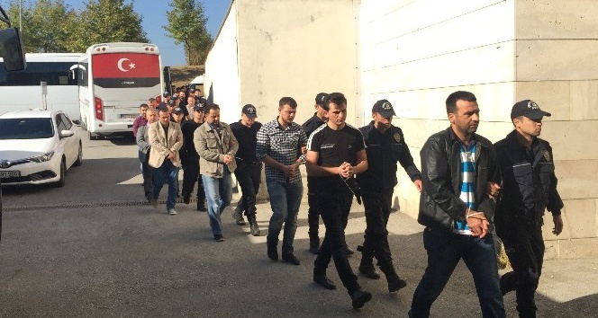 Sakarya’da FETÖ soruşturması: 28 polis tutuklandı
