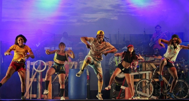 'Mother Africa' renkli şovlarıyla Expo 2016’da