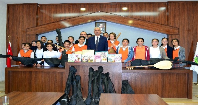 Akdağmadeni Belediyesinden eğitime destek