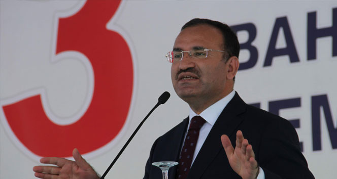 Adalet Bakanı Bozdağ: Türkiye olarak ‘Hristiyan terörü’ demedik