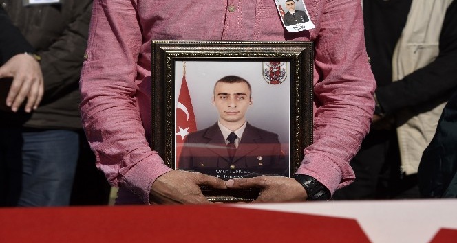 Şehit Uzman Çavuş Tunçel Gümüşhane’de son yolculuğuna uğurlandı