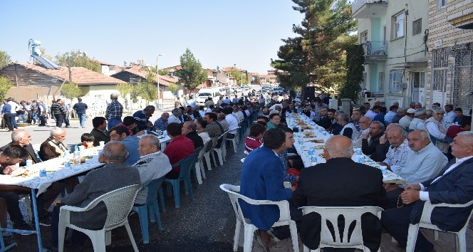 Seyyid Ahmed Turan Hoca Efendi için Mevlit okutuldu