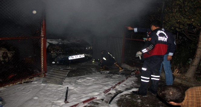 Safranbolu’da garaj yangını