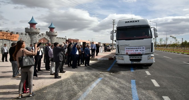 Afyonkarahisar’dan, Halep’e 510 çuval un yardımı gönderildi
